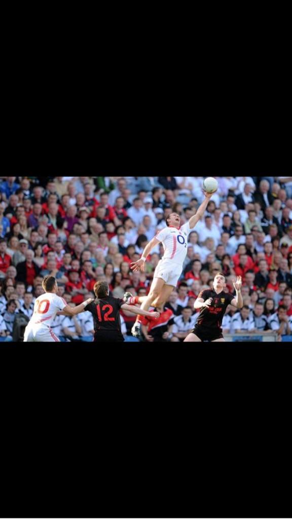Everybody's on about this American footballers catch...they've obviously never seen Corks Alan O Connor in action!!!