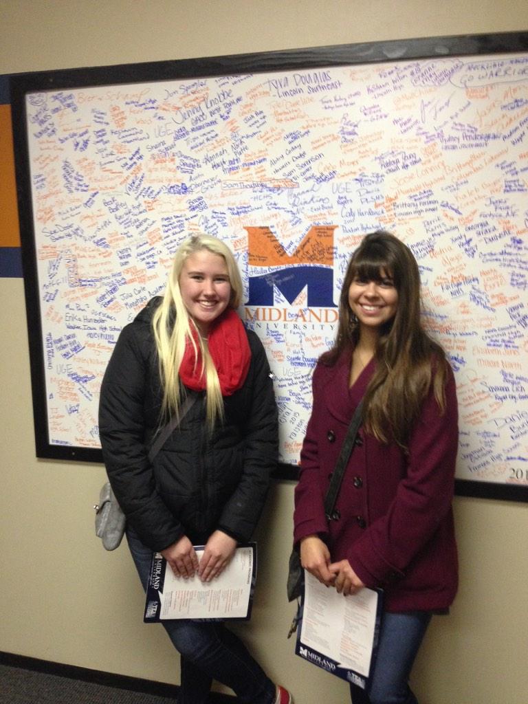 MidlandUMatt's tweet photo. I had an...interesting time hanging out with @jdawgwasX and Riya today! #tourMU #BeAWarrior #DECAdivas http://t.co/85mNJHcM8z