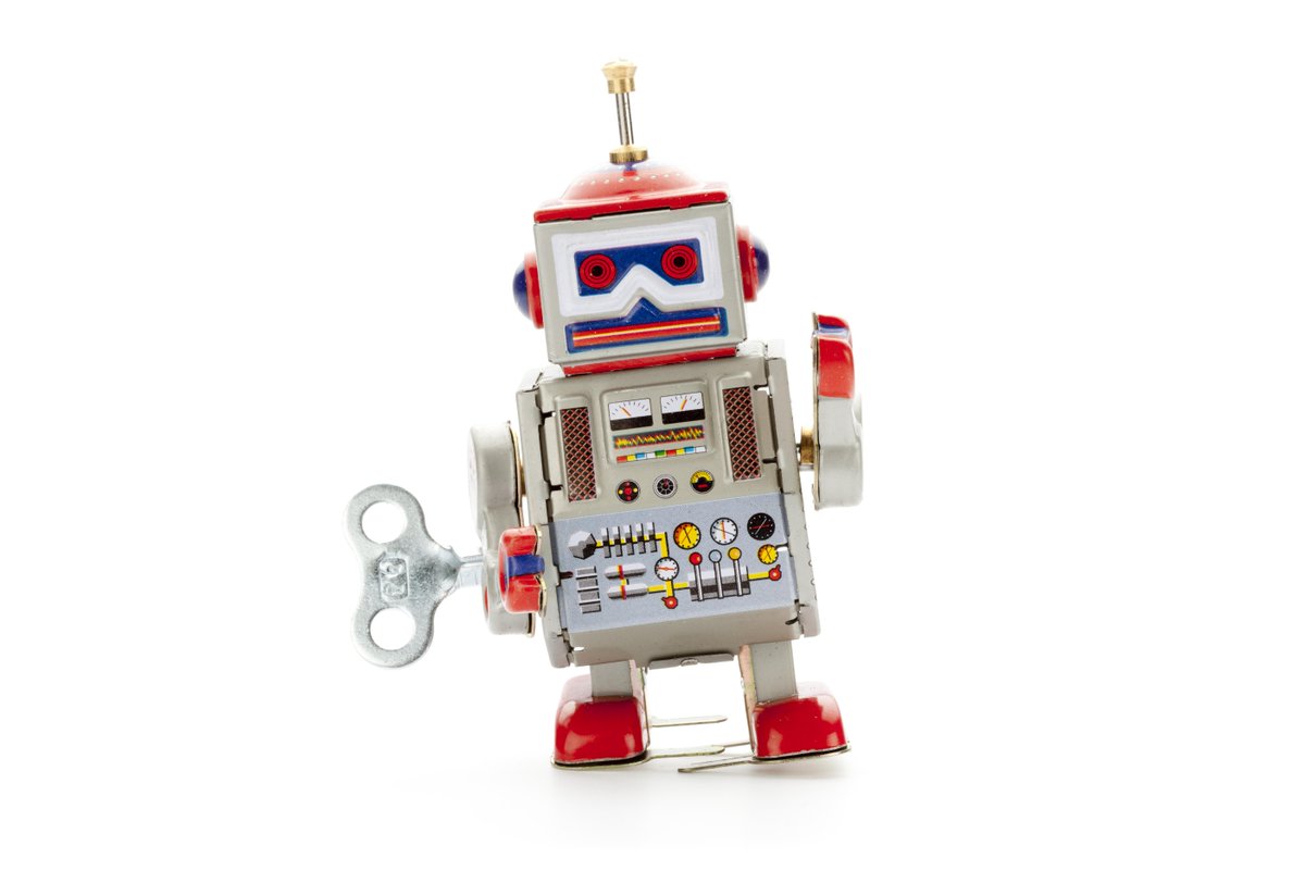 CNBC's tweet photo. You may need a robo-advisor: http://t.co/SEZzVzNPZH โข #30SecondsToKnow http://t.co/qSXtF4f6zb