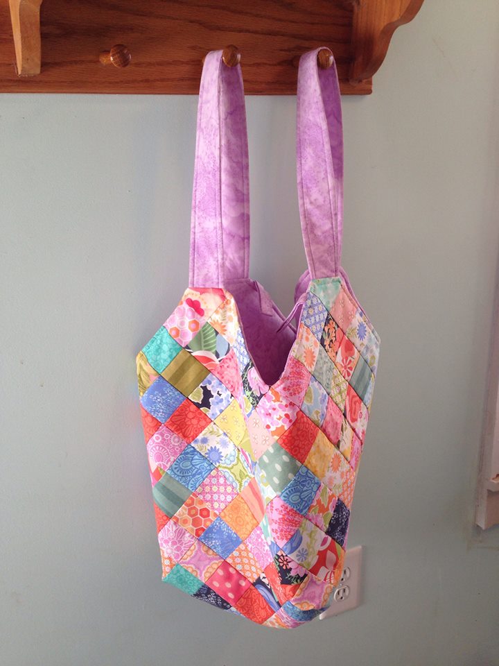 quiltsmart's tweet image. Quiltsmartie Beth shared her finished Mondo Bag and we wanted you all to see it! #quitsmart #mondobag #quilting