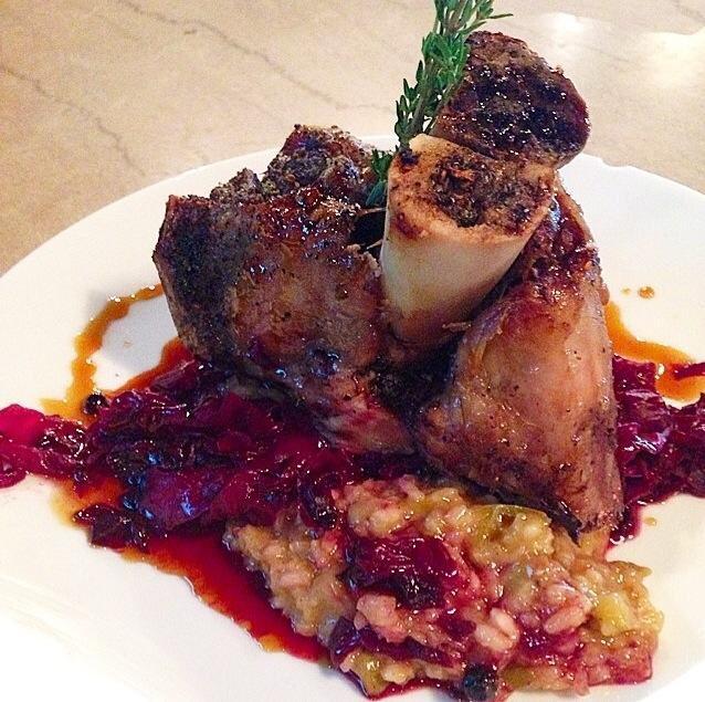 EricMor97850376's tweet photo. Loop 22 Berkshire pork ossobuco. #loop22 #berkshirepork #Thanksgiving #louisville @edibleLou @louisvillecom http://t.co/ekADGkylDK