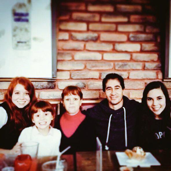 CarlaZukermanCQ's tweet photo. #FamilyZuckerman♥ http://t.co/9nAX0mqDgu
