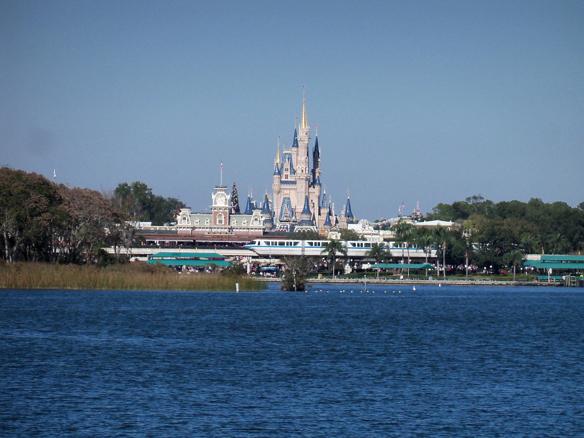 ron gibson tweet media