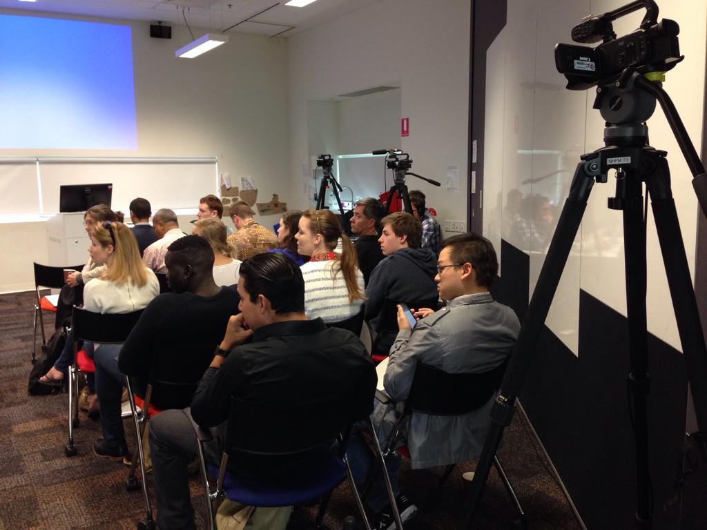 GlocalClassroom's tweet photo. Students @Flinders and @mahcomdev getting ready for #timorleste hypothetical! On-site and online! #glocalclassroom http://t.co/PZvwT5uTbk