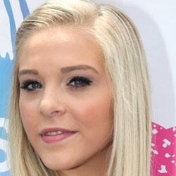 Happy Birthday! Lovey James - Singer from United States(Oregon), Birth sign Sagittarius  