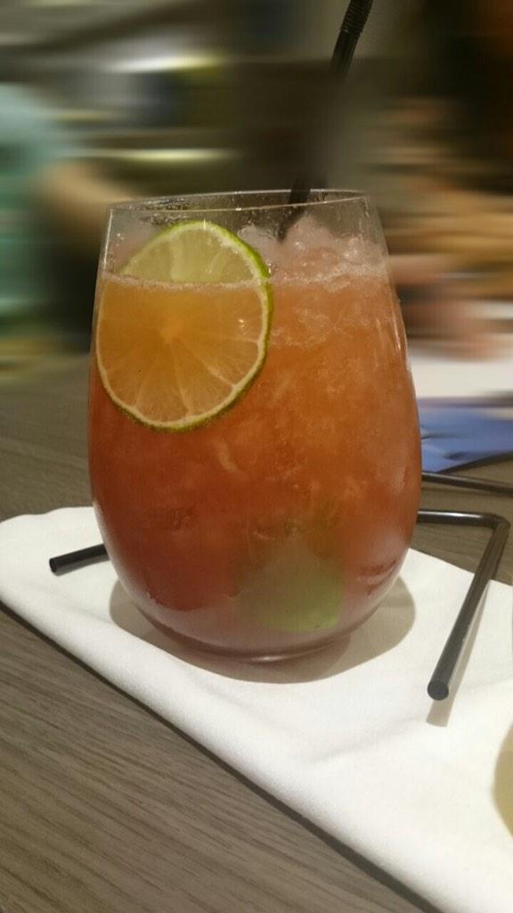FombuenaHilario's tweet photo. #formacion @NGINVLC en #accolonmarriot @mesquebarmans @cocktailclam #KeepMixing http://t.co/0W1BeZ7jmQ