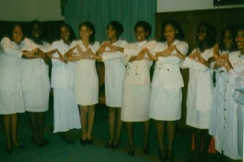 opqst's tweet image. 18 years....my how time flies.  Love you @K_Alea @sw_buzzzz  #fall96 11/24/96 #toomanyinsidejokesandparkinglotfights