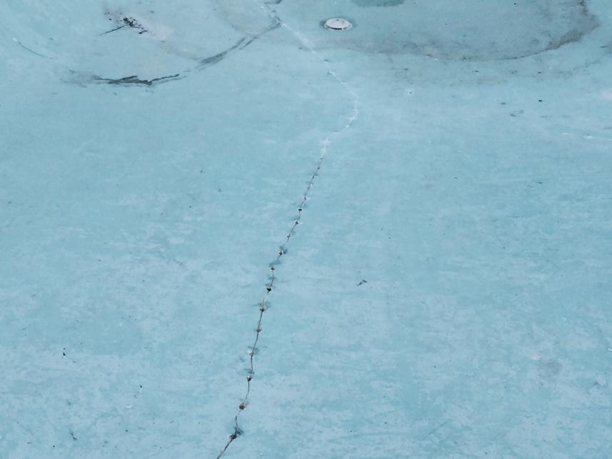 JimOHeir's tweet photo. I have the Frankenstein of pools. #LAshakes #fixinthecracks #stillwarmenoughtoswim http://t.co/kwJ4Ty2bmA