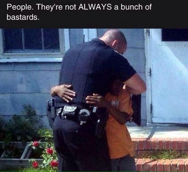 lordtez_'s tweet photo. If you said all white cops are racist you are  ignorant http://t.co/HJfx8F0FQO