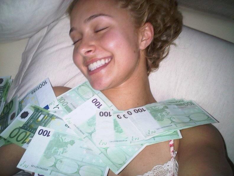 GodinezDetal's tweet photo. #POBRESAFILIA capitalista http://t.co/YkaCnPZWhe