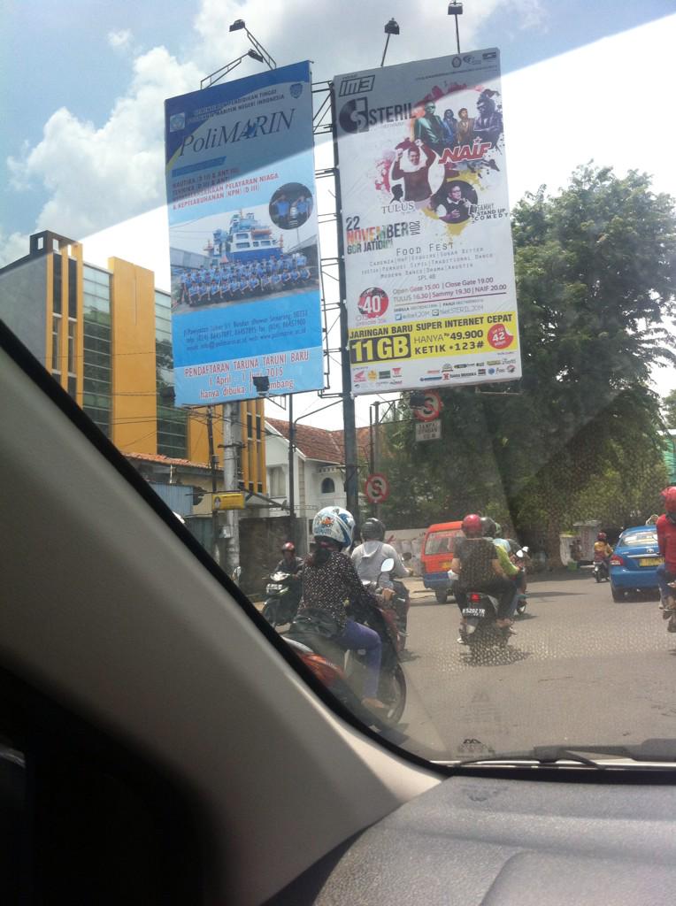 #latepost #steril2014 first time sketsa on Bilboard 😊