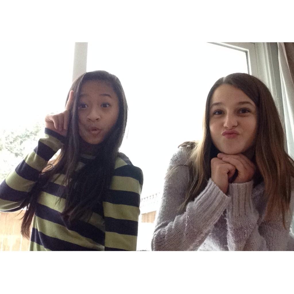 haycarlson4's tweet photo. @handsomegriers ily💕 http://t.co/zvOsAoujKH