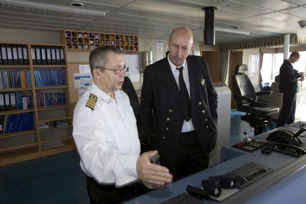 MarineInsight's tweet photo. The Importance of Pilot-Master Relationship on Ships http://t.co/WB5qsr2lzS http://t.co/RGXoVG8uEU