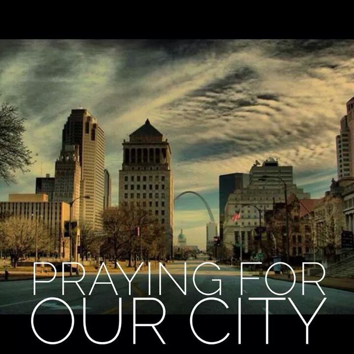 dknapp0824's tweet photo. Praying for my home my friends and my family tonight and hoping they all stay safe!!
#STLTogether #prayersforStL http://t.co/PadZqnHFbR