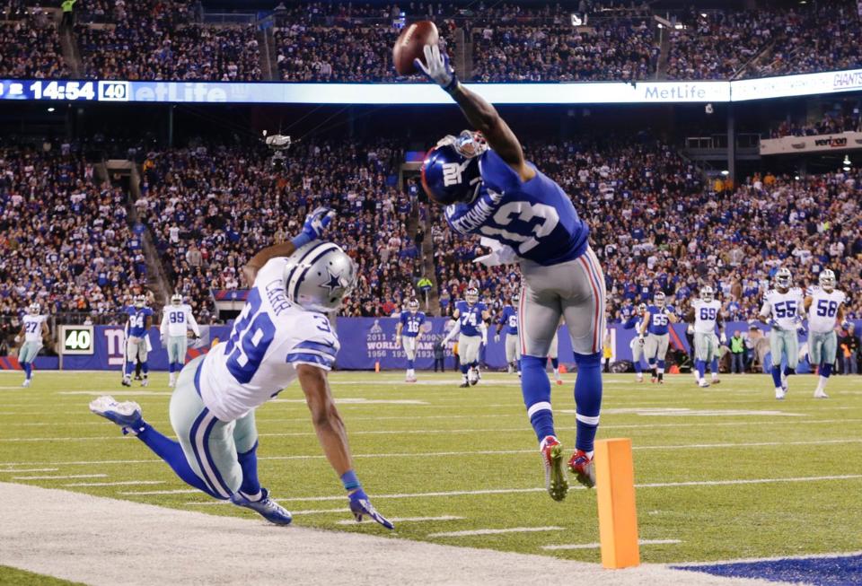 VINCE_RUGGIERO's tweet photo. The Backstroke Catch. #BeckhamCatch http://t.co/CBBC5lCG2L