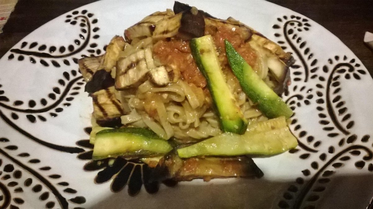 veggieincm's tweet photo. Excellent, mostly #vegan restaurant added to my blog site. Amrita Garden in #ChiangMai.  http://t.co/zGx0U0bUtL http://t.co/bQkQ5C8auF