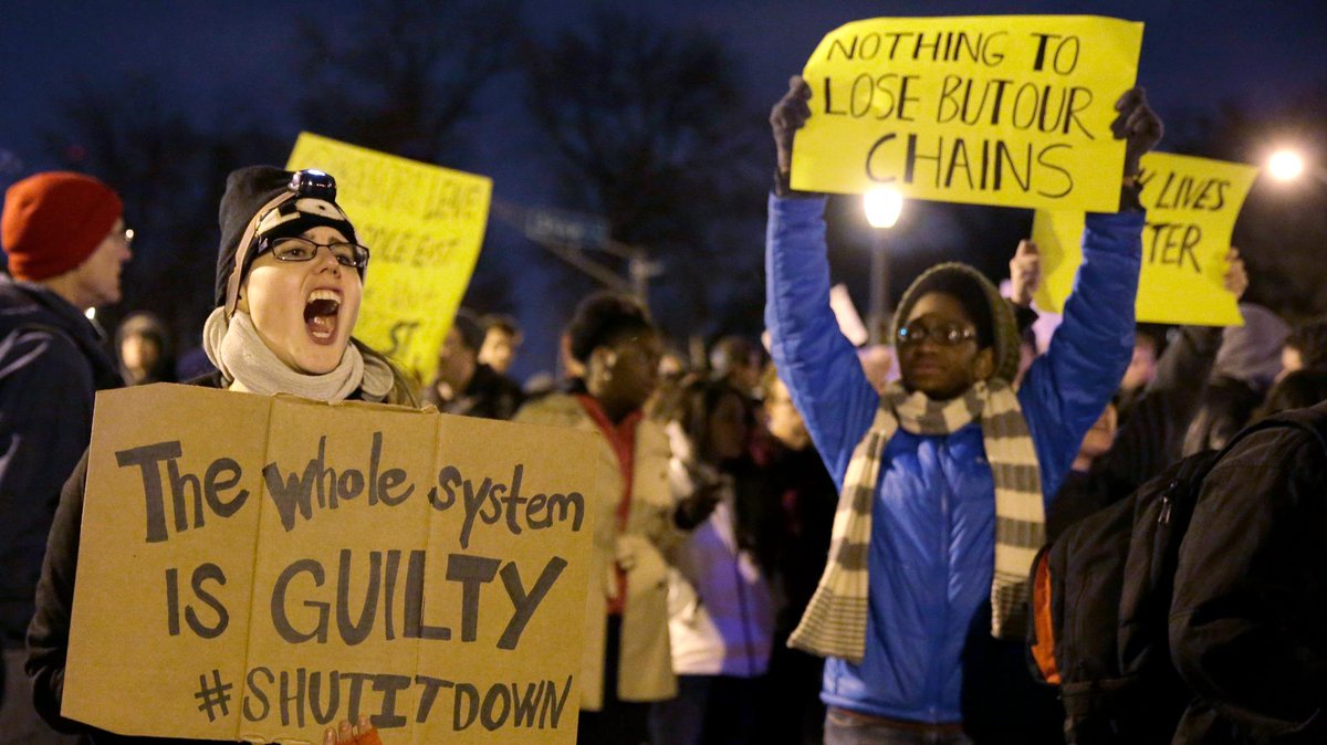 FoxNews's tweet photo. Nationwide protests take place after Ferguson decision http://t.co/Alt8fyd84t http://t.co/B1CQ8qOP3D