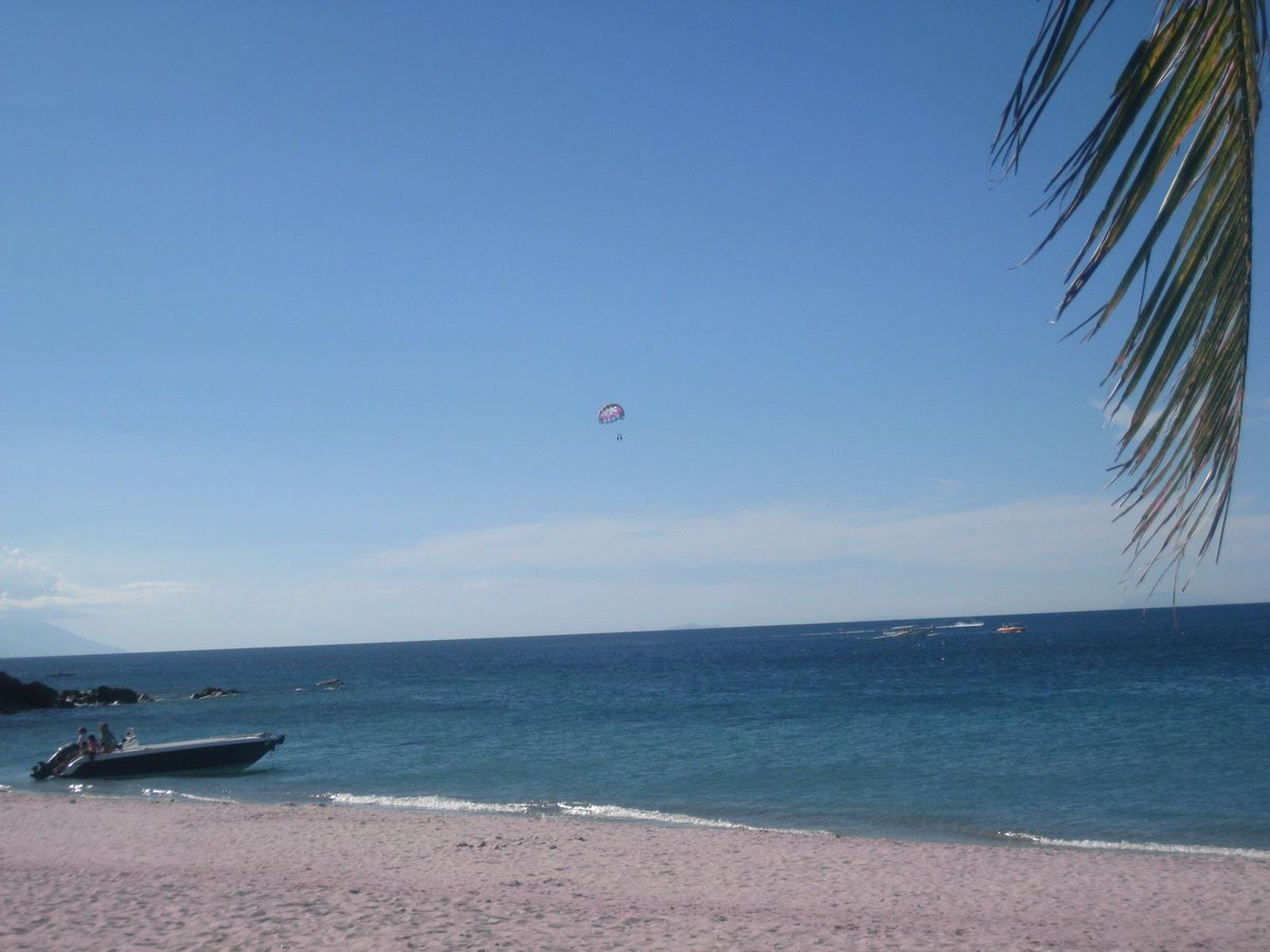 KulingPuting's tweet image. How about going to the beach, anyone here who loves it too? bit.ly/1vjaACT