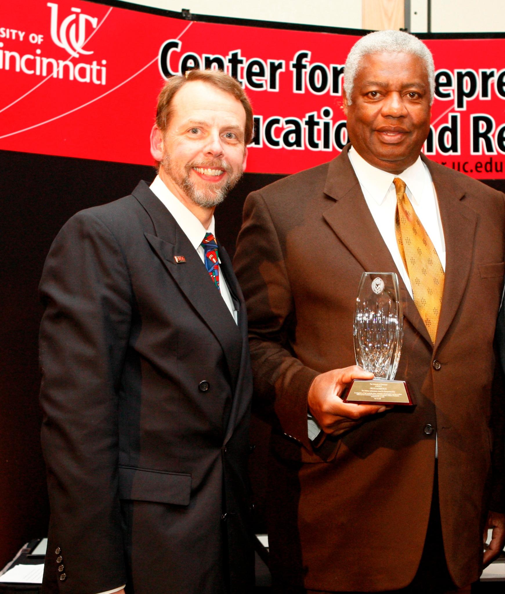 Happy Birthday to   Oscar Robertson! Entrepreneur, Humanitarian, Olympian. 