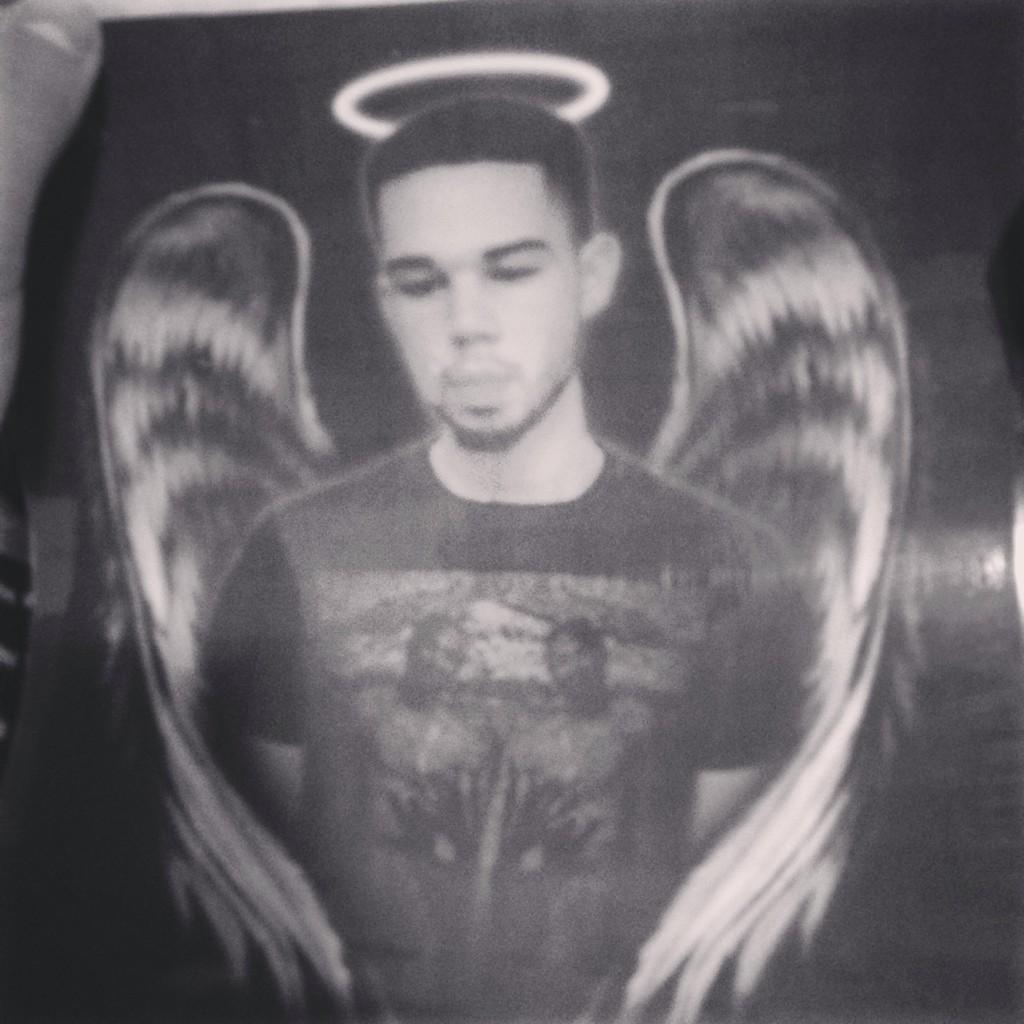 elz_x1's tweet image. I know your going to be taking care of all of us #LLJT 🙏👼