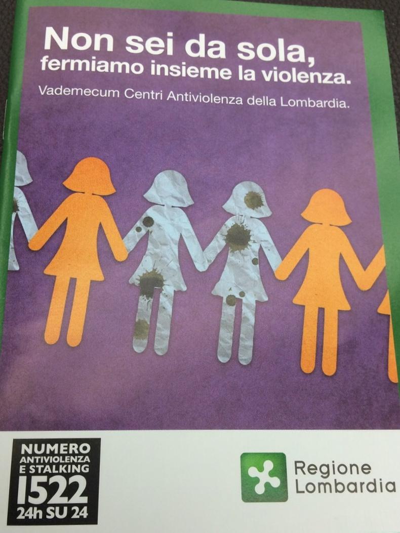 mmelazzini's tweet photo. Oggi indossiamo tutti un fiocco bianco x ribadire forte no ad ogni tipo di violenza contro le donne:non arrendiamoci! http://t.co/b0x8nsOM4i