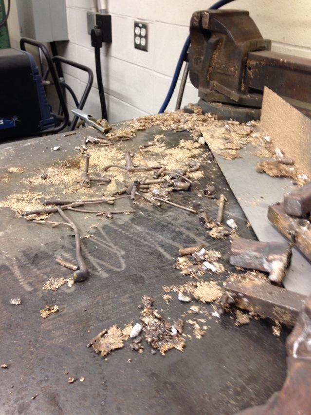 dkubanek's tweet photo. Remains of final sprue tree from bronze casting. Thanks Dan! Now for the chasing. http://t.co/Ar63gyxbcC