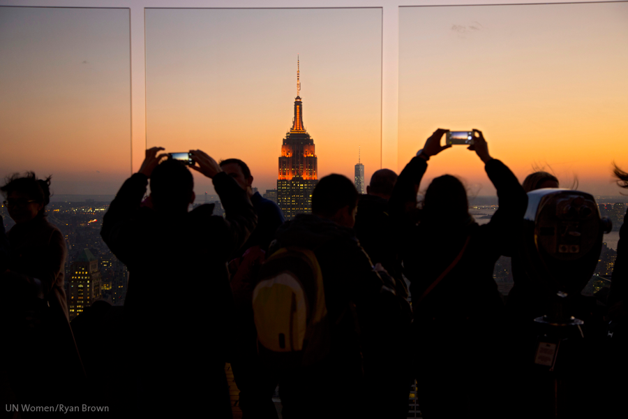 UN_Women's tweet photo. #NewYork is orange tonight for Int'l Day to End #ViolenceagainstWomen! @EmpireStateBldg &amp; @UN #orangeurhood #16days http://t.co/GzbEyY949f