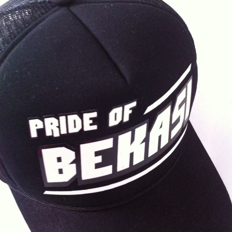 ShoutStore's tweet photo. ShoutCap edisi #PrideofBekasi
IDR 80 K
Order: http://t.co/jkPrqqGR5i atau SMS ke 081931434800. 

Ayok borong! xD http://t.co/0rMF4Mk10C