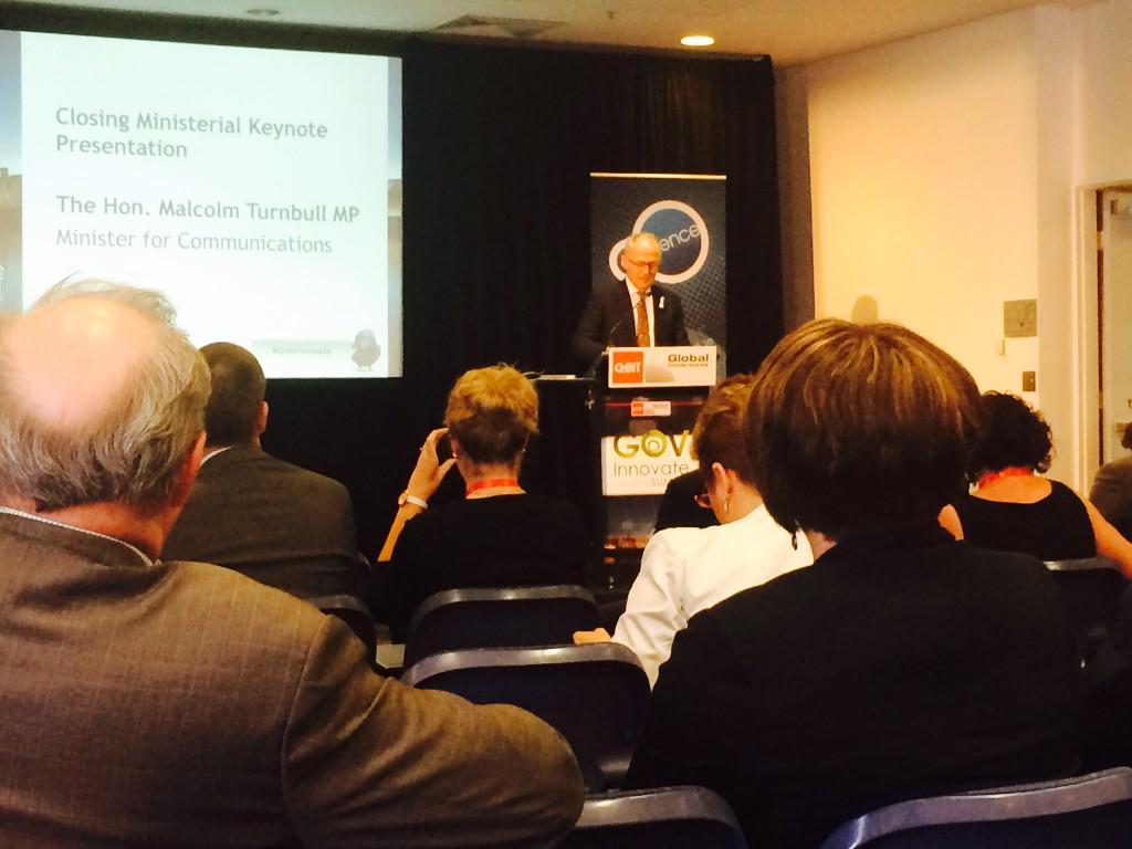 ilikechips's tweet photo. @TurnbullMalcolm says the internet is man kind's the most transformative invention http://t.co/eP80HFofqt