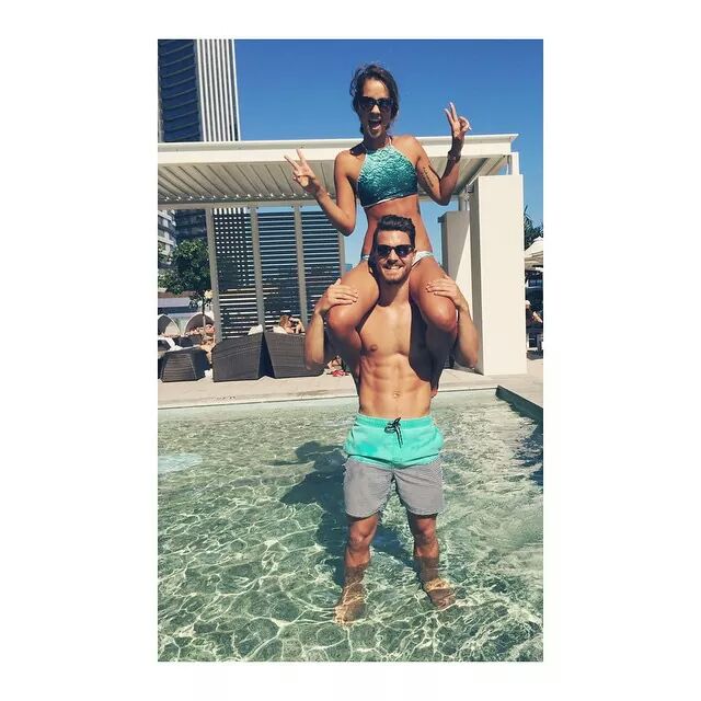 BBAUDion's tweet photo. These two cuties #bbau #dionbbau #AishaBBAU @Aisha_Jade http://t.co/kIfbvQFTOK