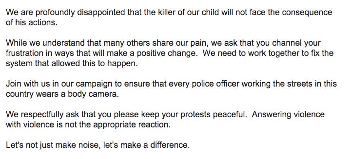 WindyCityRager's tweet image. Read. This. #PrayForFerguson