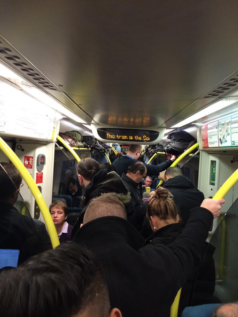 mazharulali's tweet photo. @SouthernRailUK The crowdedness is ridiculous. When will you introduce 12 carriages on the 6:30 uckfield line? http://t.co/7gKCBnC6RY