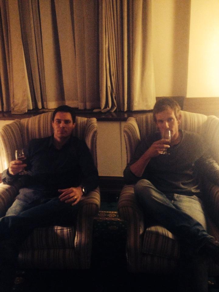 srtunbridge11's tweet photo. Tuesday drinks with the captain! #parliamenthouse #nplchamps #yourveragetuesday http://t.co/lWn1Lu0Y6u