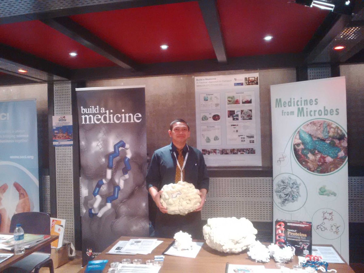 hsputro's tweet photo. @BuildMedicine exhibition stand at #NPB14 @icnpb http://t.co/8mzHUnjUH2