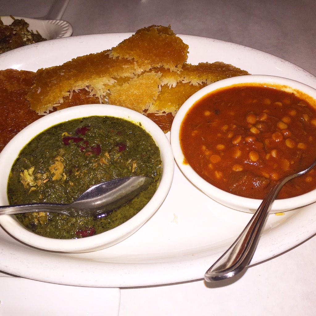 KevinGabai's tweet photo. Ay Joonam! 🔥 #flame #tahdeeg #persiancuisine #dehcomfortehfoodz http://t.co/ZJkmKnr3hh