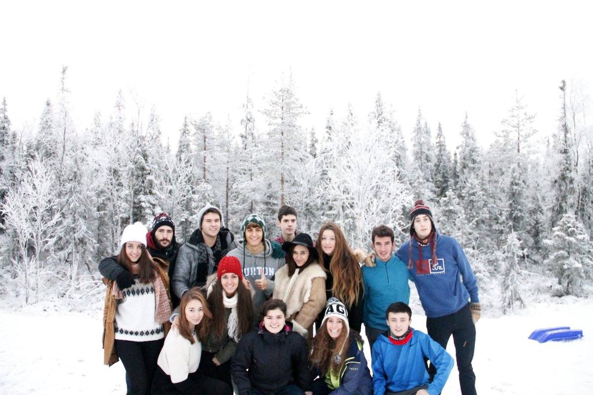 WINNBilbao's tweet photo. #WINN was lucky enough to enjoy #northernlights this weekend in Lapland. What an incredible experience!! @MondragonTA http://t.co/0v9sCfdbbU