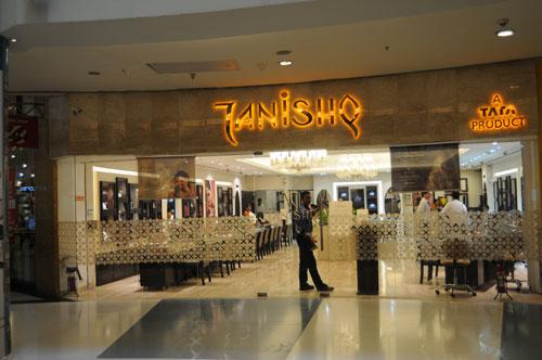 retailzoneindia's tweet photo. Tanishq features in Interbrand’s ‘Best Retail Brands 2014. Read more: http://t.co/gyvGh6WdPI

#RetailzoneIndia http://t.co/CdJWS3mfW8