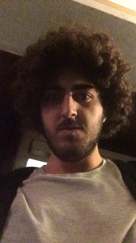uglykiddave's tweet photo. Time for some more #badmaleselfies @Fling_app @MyFlings @guysonfling http://t.co/tjCmC5GNxu