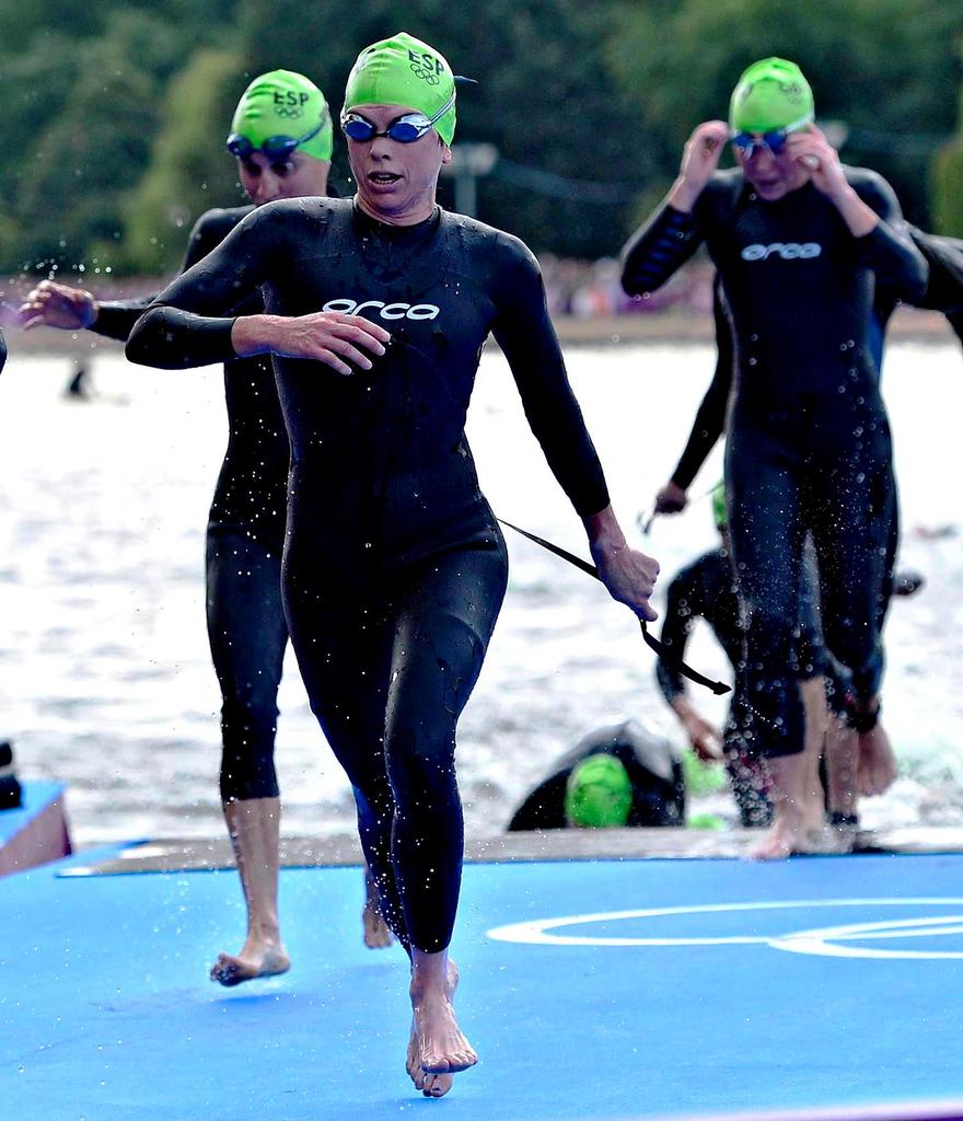 All4Trainingnet's tweet photo. ¿cm hizo @Damlaimcourt 11° en la 🏊JJOO? Contará q funciona en aguas abiertas y aplicación en piscina Clinic 27-28dic http://t.co/Xi4bbBaiux