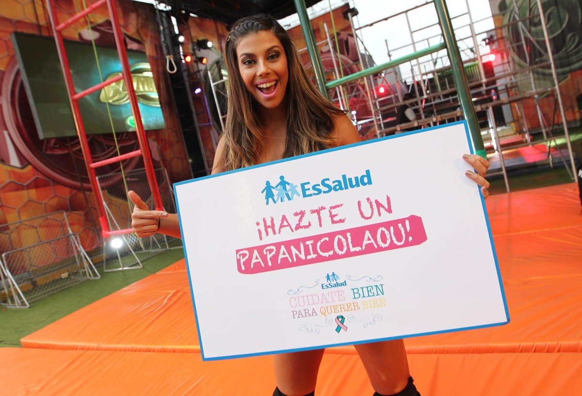 EsSaludPeru's tweet photo. .@Alondra_gms de @COMBATE_ATV invita a todas las mujeres a prevenir el cáncer. Ya lo sabes, ¡#HazteUnPapanicolaou! http://t.co/xRogwe3B4s