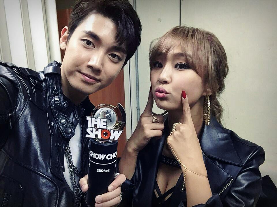 B3S3M4pCYAIV59k.jpg:large