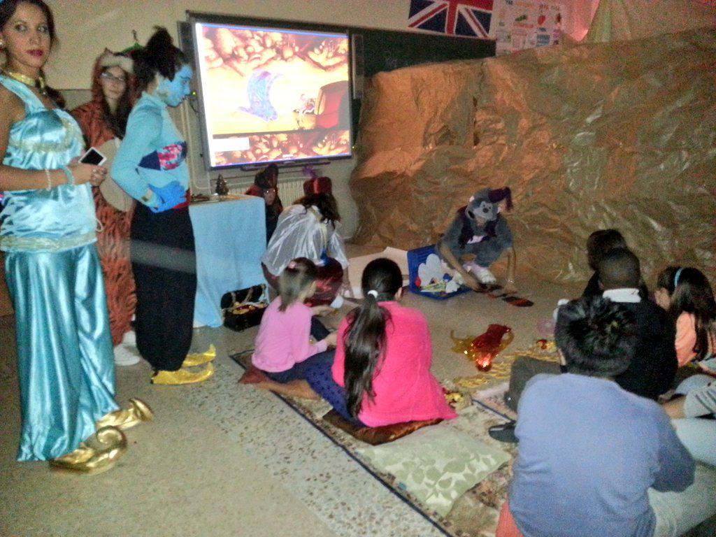 cucc_educacion's tweet photo. #AladdinCUCC http://t.co/dYS2XA9Hns