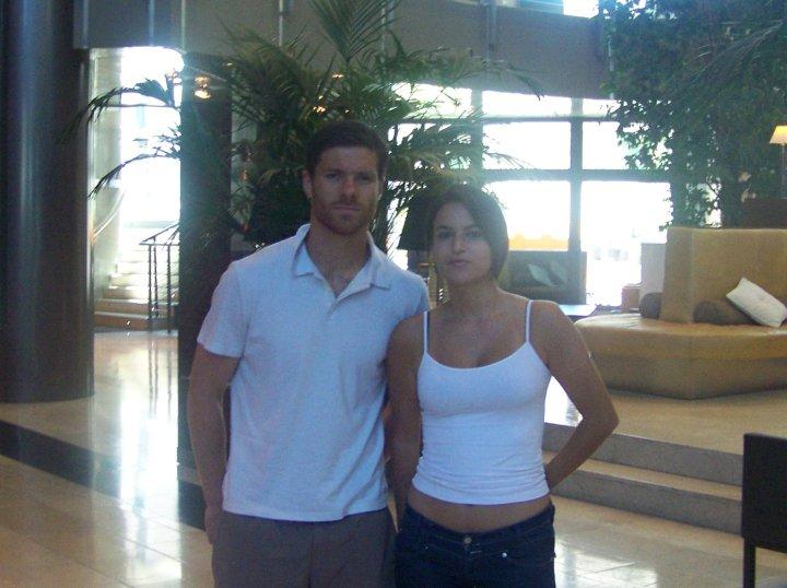   OMG! Seriously? I love Xabi Alonso. I miss you in Spain Xabi! Happy Birthday!
I love you Calum 