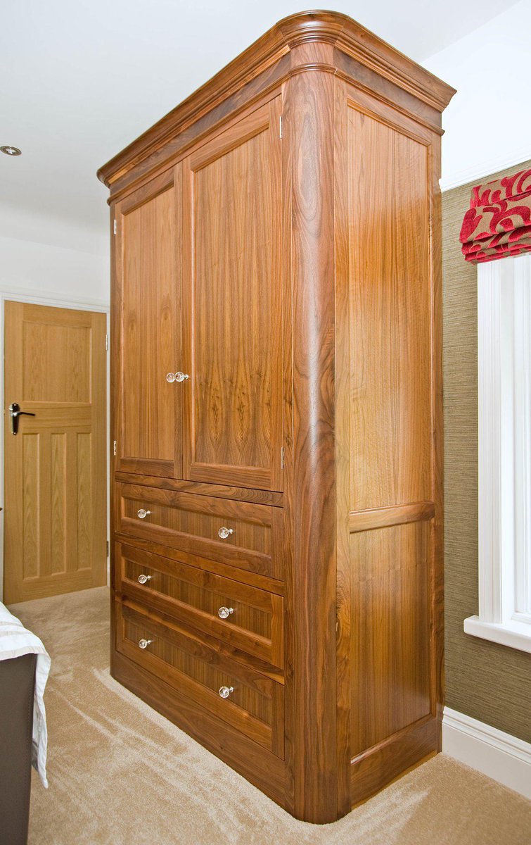 mmfurniture000's tweet photo. All bedroom furniture is made to meet our clients exact requirements.Measuring long dresses,shoes etc #fitperfectly http://t.co/5YPiFIy3eP