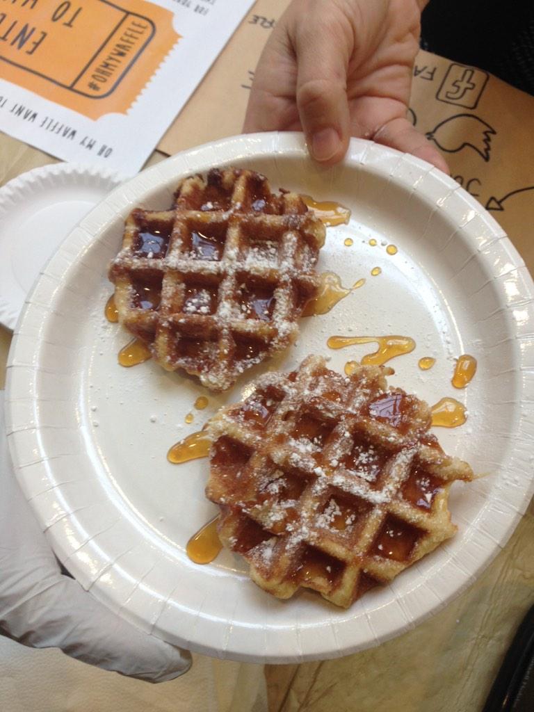 Oh My Waffle tweet media