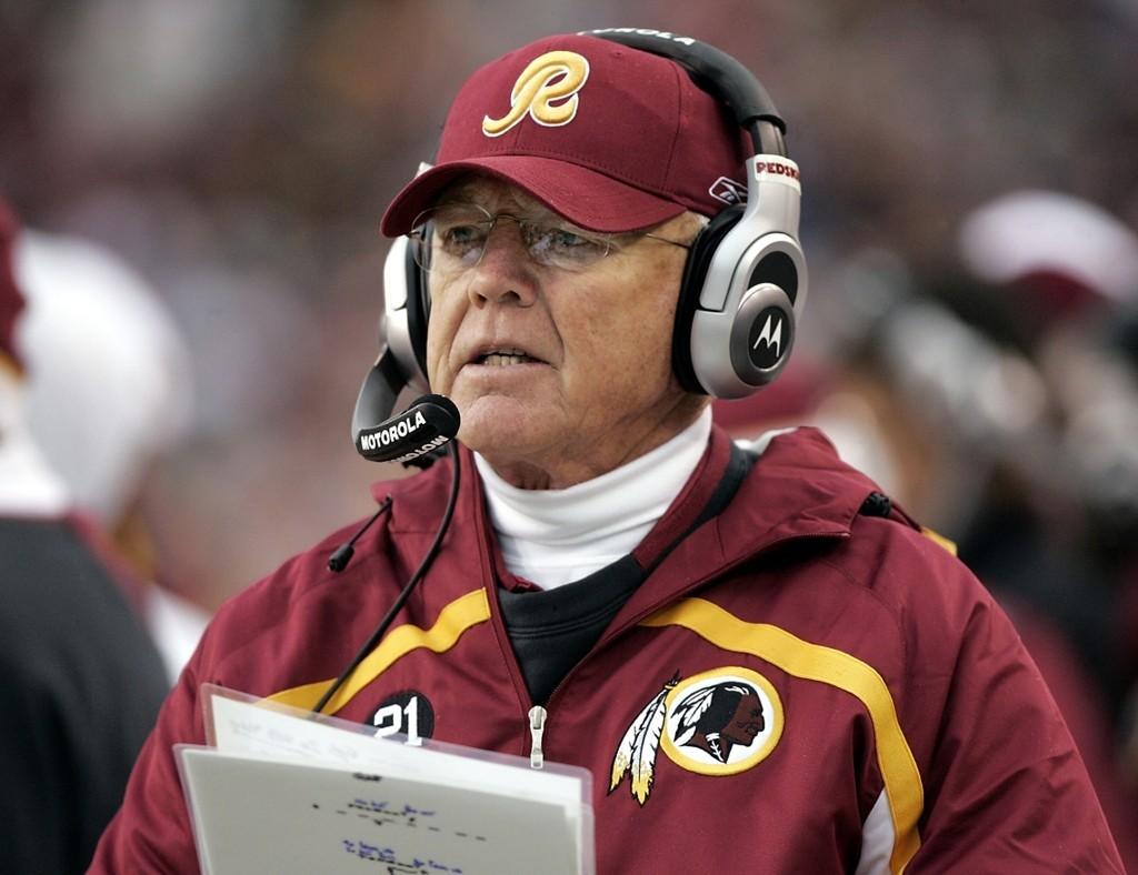 Happy 74th birthday to former coach Joe Gibbs!! 