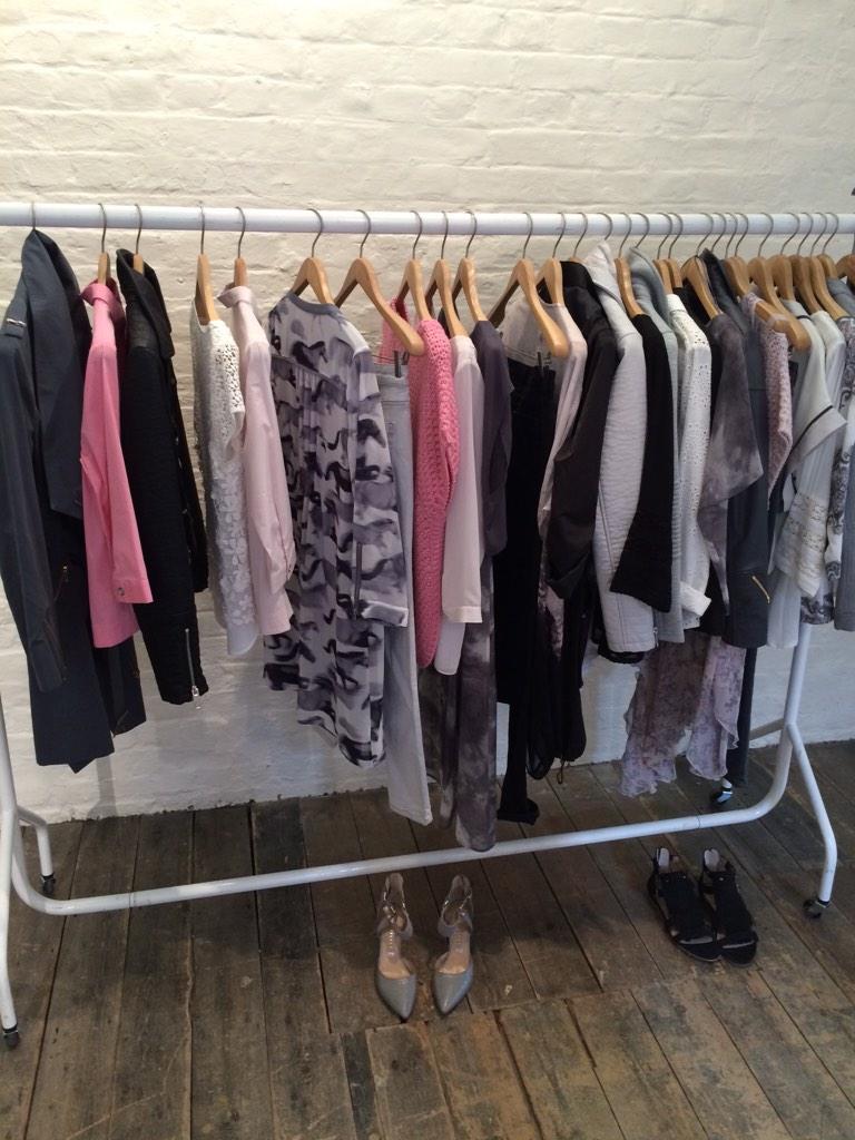 sevendaystyle's tweet photo. A great pop of pink coming this Spring at Mint Velvet. Can't wait @mintvelvet #MVSS15 http://t.co/5nTLSKLgyv