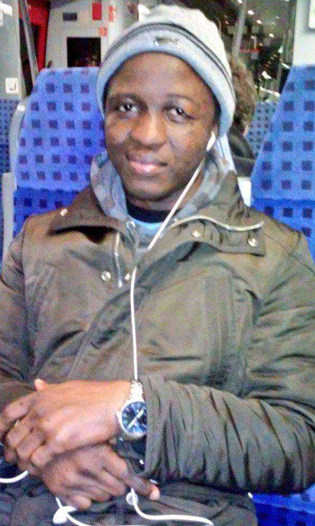 blomasta's tweet photo. http://t.co/ot9NniHEVu