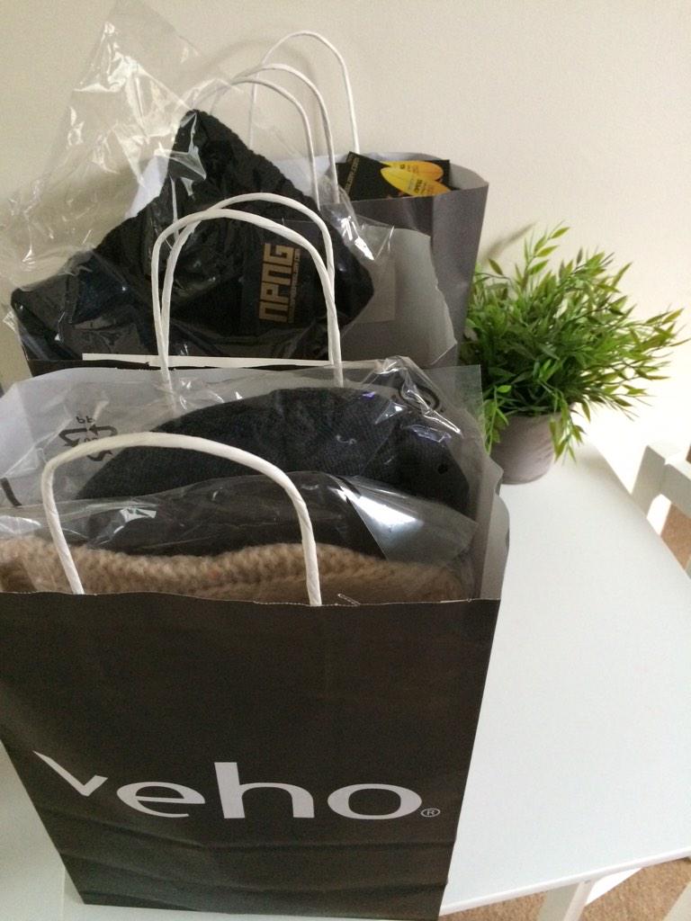 StarCyclingLTD's tweet photo. A huge thanks to @Veho @NoProofNoGlory for supporting us with some awesome prizes. Now get practising kids! http://t.co/doC8zepl6n