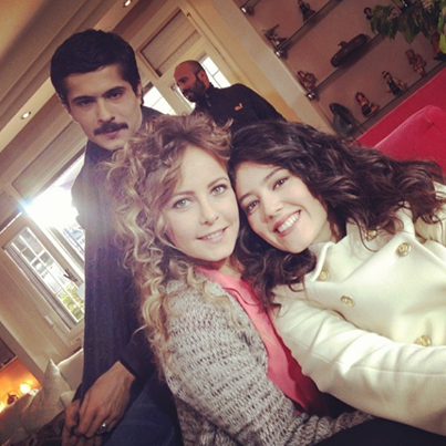 PelinResmi's tweet photo. ben Ismail @atasever_vildan http://t.co/sMXSBimrPl